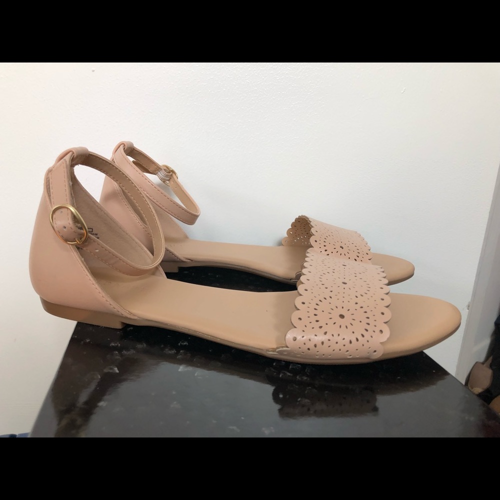 Old Navy sandals